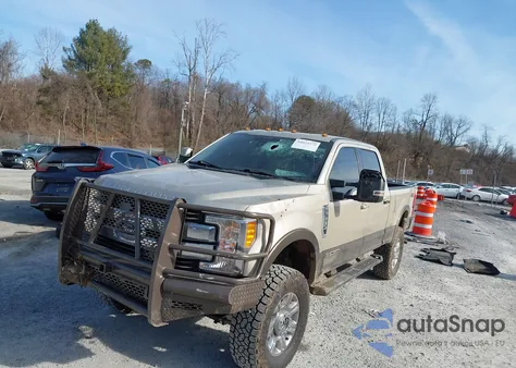 2017 Ford F-250 King Ranch z USA, uszkodzony, nr VIN 1FT7W2BT7HEE17517